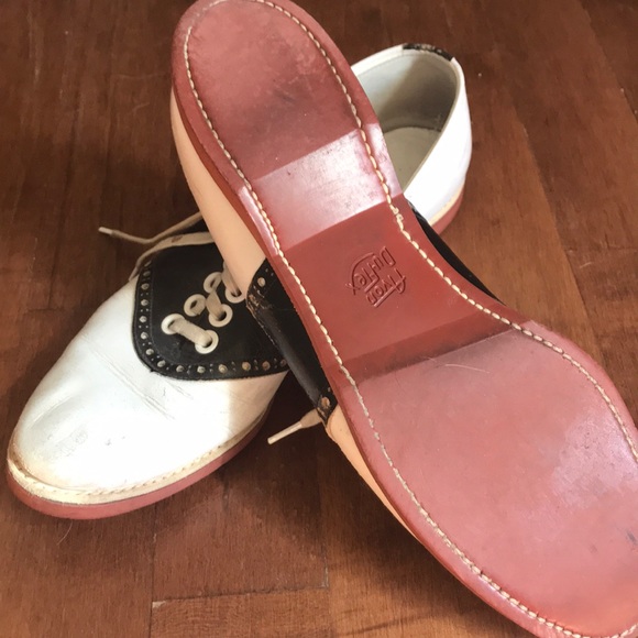 Vintage Saddle Shoes | Poshmark